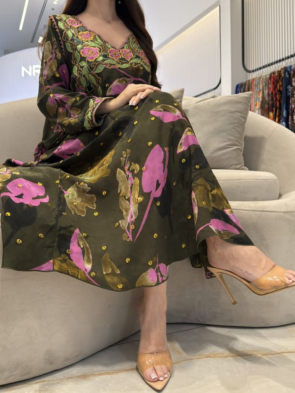 Pure Crepe Jacquard Zari